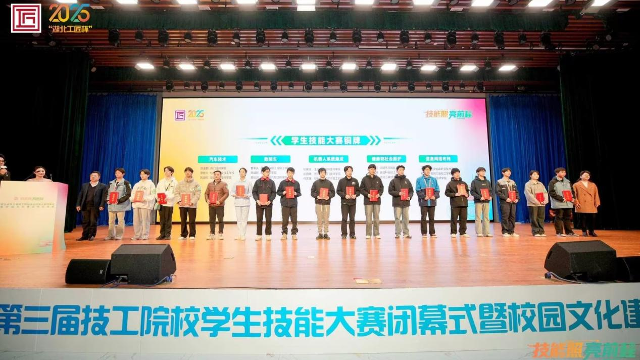 60ef0665ea94726325db1bfaea82228d.png 60ef0665ea94726325db1bfaea82228d.png